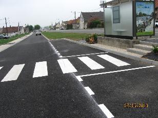 Aménagement de la Place Albert Dambrine - Cambronne-Lès-Ribécourt (60) - 2009