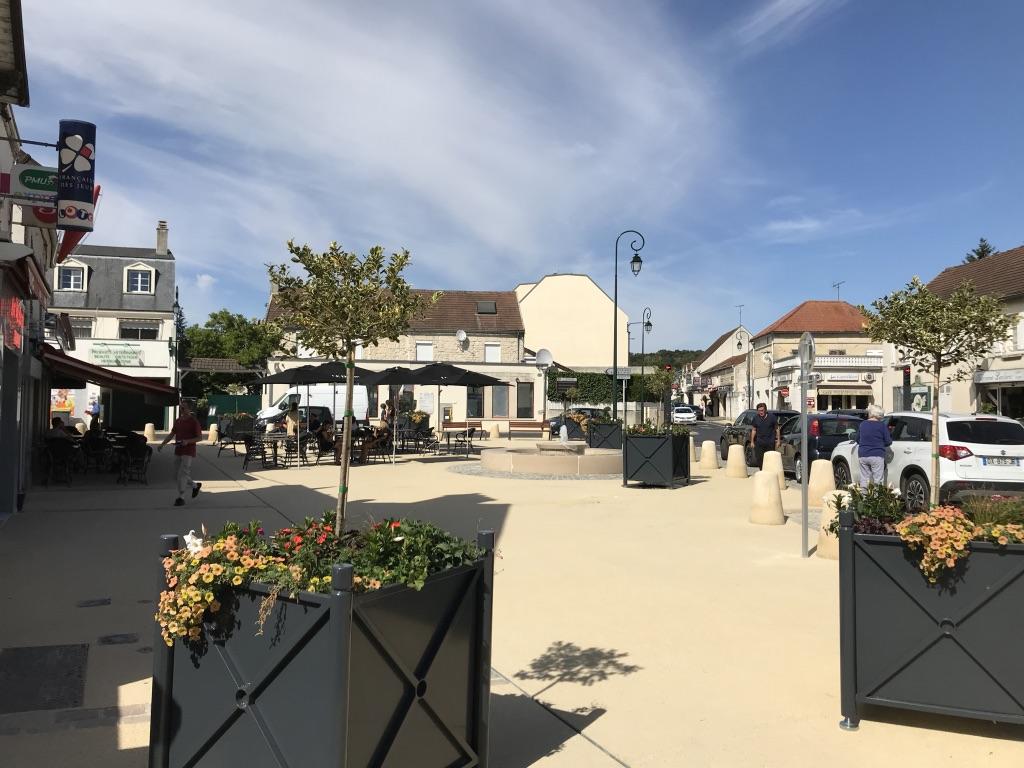 Réaménagement de la place des Tilleuls - Lamorlaye (60) - 2019