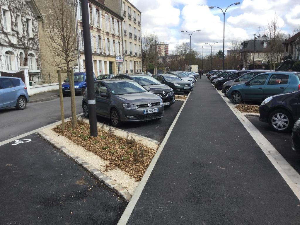Réaménagement d’un parking avenue Marie Amélie - Chantilly (60) - 2017